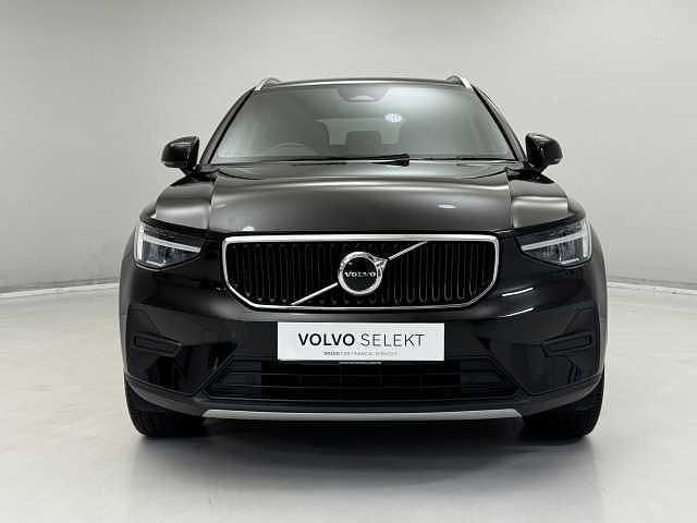 Used Volvo XC40 Core 161 HP (118 kW) 2025 SUV