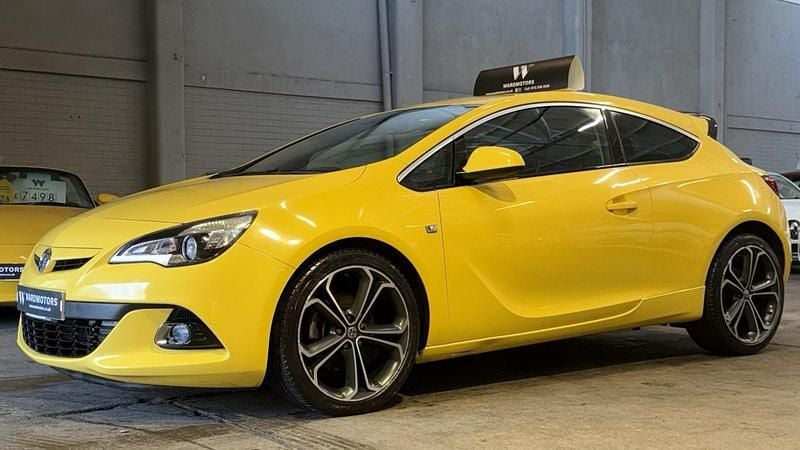 Used Vauxhall Astra GTC Edition 2015 Yellow Hatchback