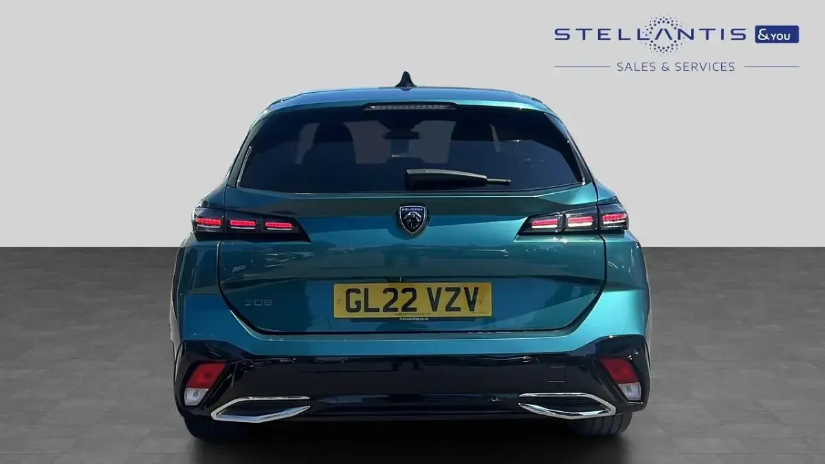 Used Peugeot 308 SW Allure 129 HP (94 kW) 2022 Blue Estate