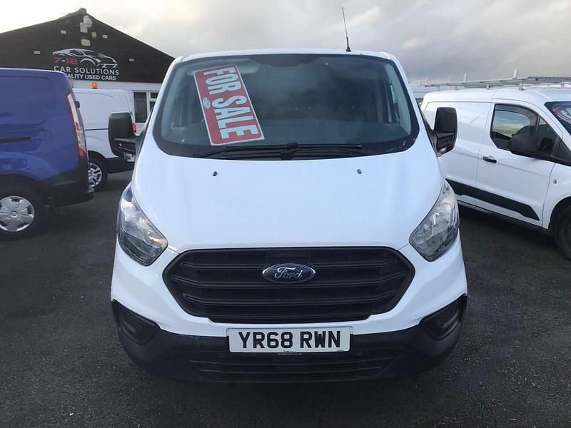 Begagnad Ford Transit Custom 105 HK (77 kW) 2018 Vit Van