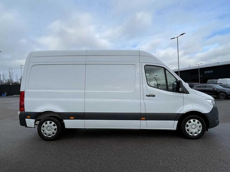 Used Mercedes Sprinter Premium 148 HP (108 kW) 2022 White Van