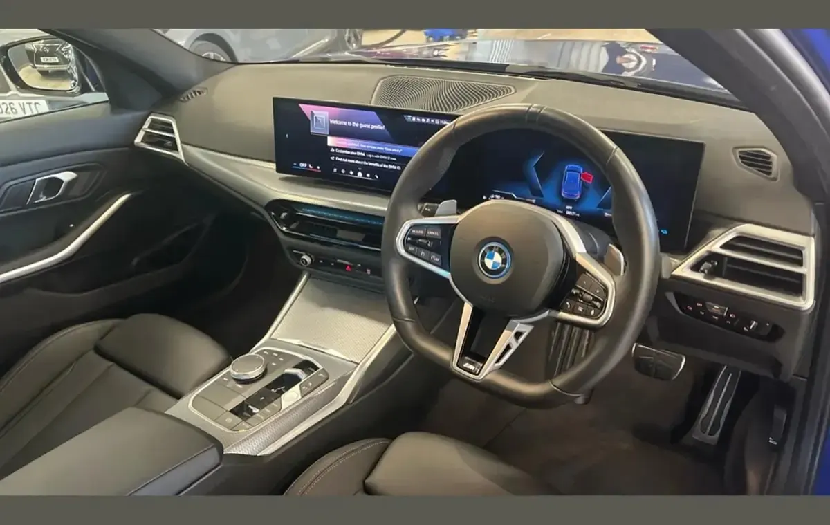 Used BMW 330 M Sport 288 HP (211 kW) 2025 Blue Sedan