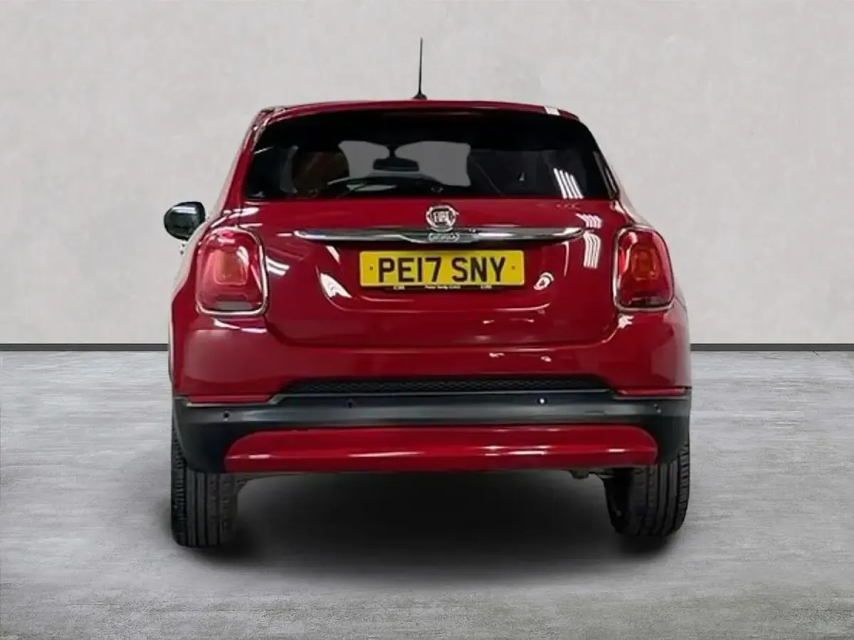 Used Fiat 500X Lounge 140 HP (102 kW) 2017 Red SUV