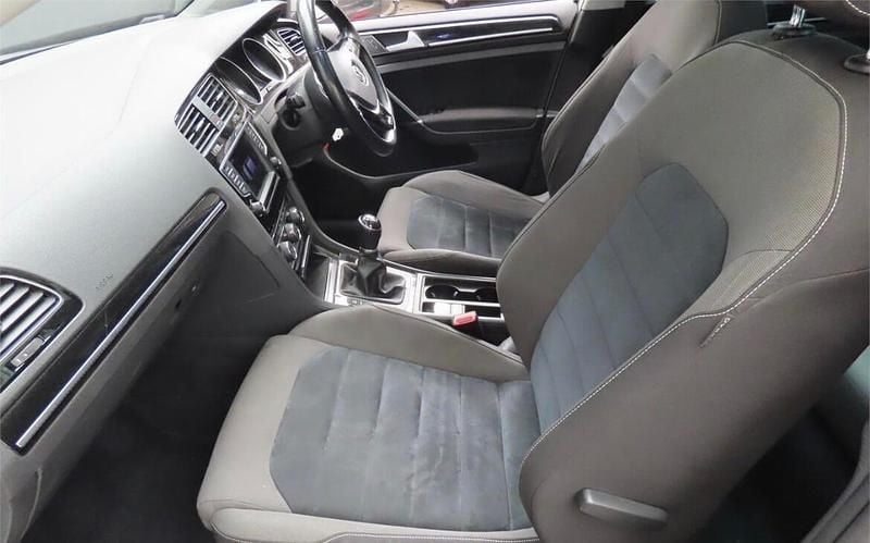 Used VW Golf VII GT 2016 White Hatchback