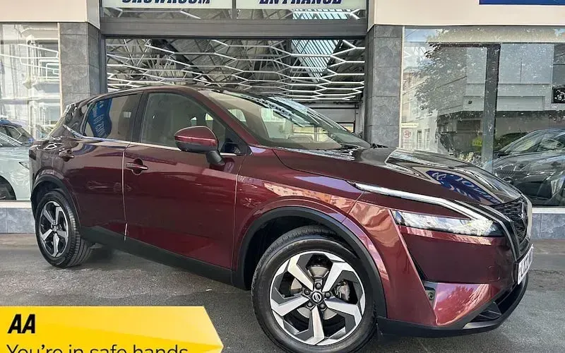 Used Nissan Qashqai N-Connecta 140 HP (102 kW) 2022 SUV