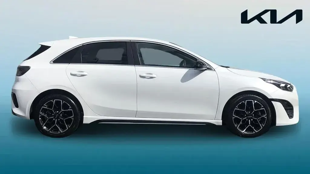 Used Kia Ceed GT-Line 2025 White Hatchback