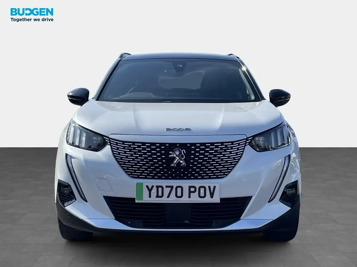 Used Peugeot e-2008 GT-line 100 kW (136 HP) 2020 White SUV