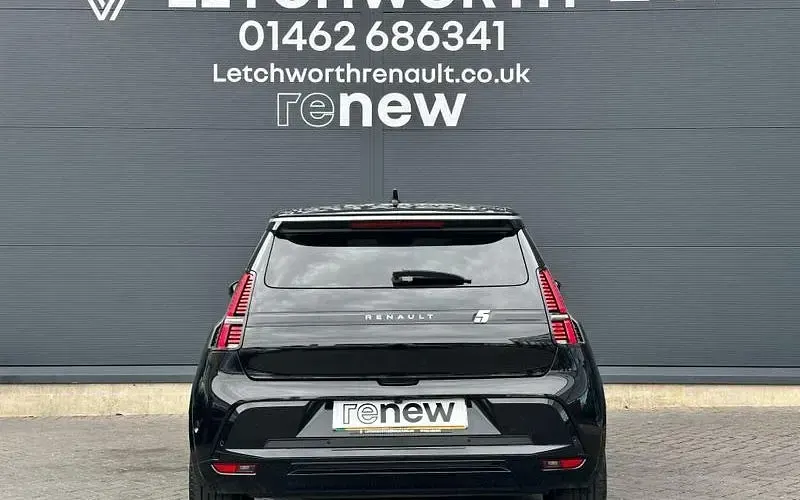 New Renault 5 E-Tech Komfort 110 kW (150 HP) 2026 Hatchback
