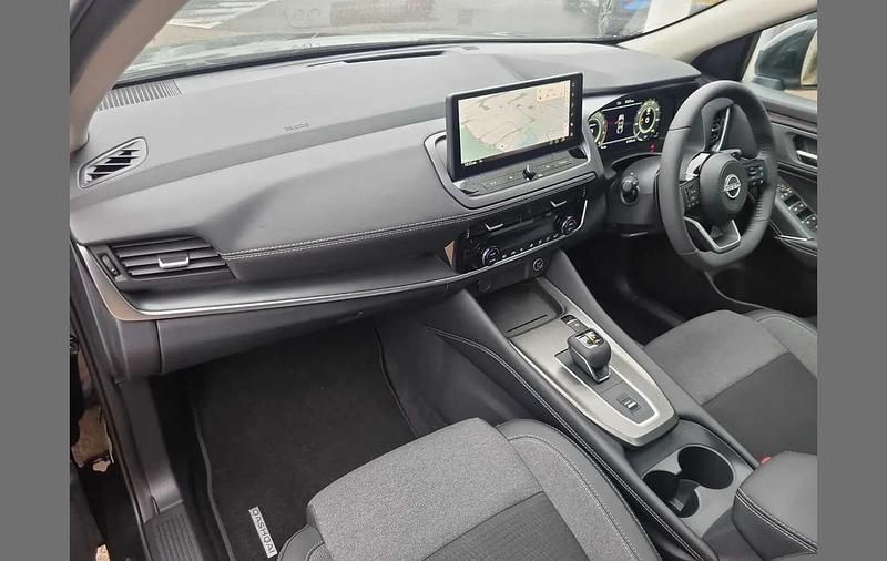 New Nissan Qashqai N-Connecta 155 HP (114 kW) 2025 Black SUV