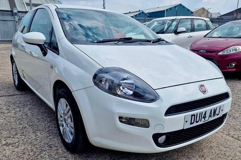White Used 2014 Fiat Punto Easy Hatchback | £1,950 (Fair price) - Image 1/1