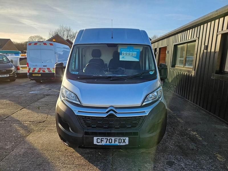 Used Citroën Relay 140 HP (102 kW) 2021 Silver Van