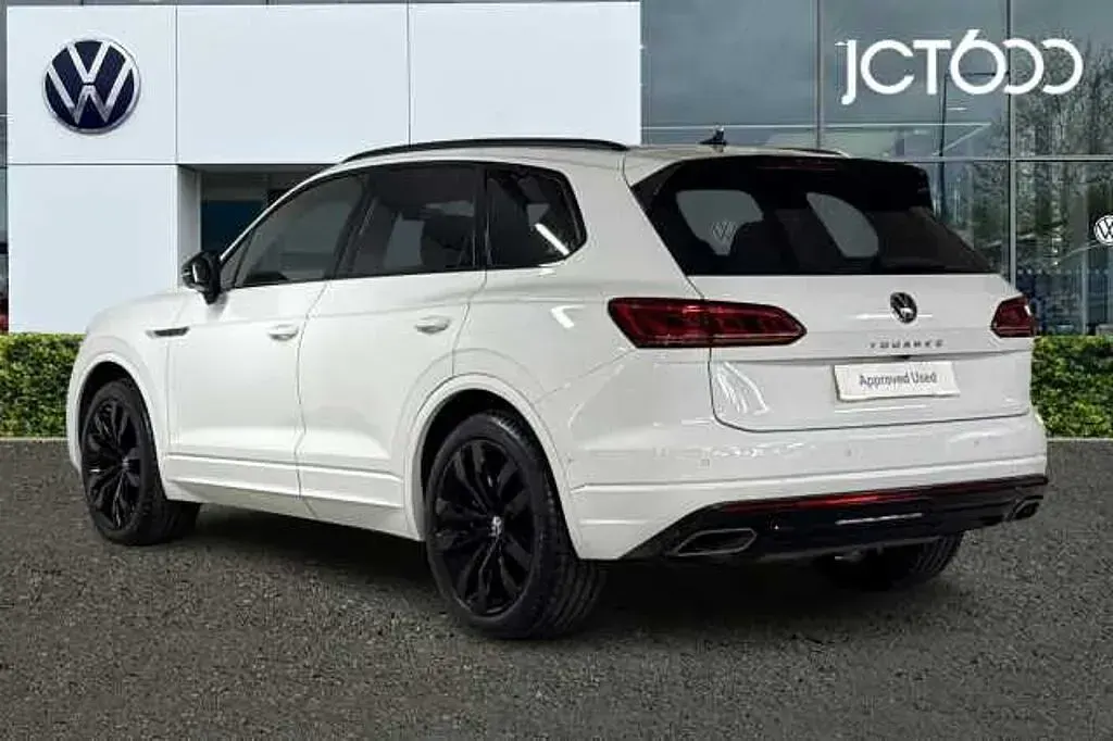 Used VW Touareg Black Edition 340 HP (250 kW) 2022 White SUV