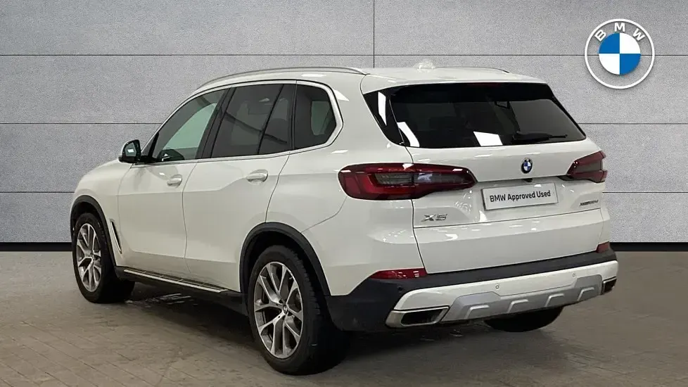 Used BMW X5 xLine 282 HP (207 kW) 2022 White SUV