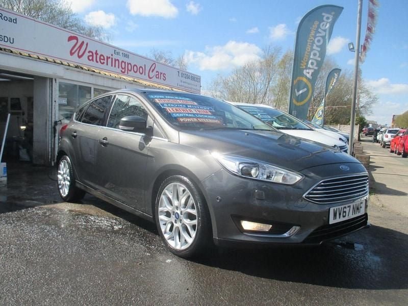 Used Ford Focus Titanium X 125 HP (91 kW) 2017 Grey Hatchback