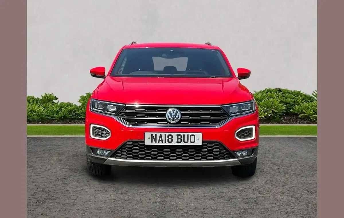 Used VW T-Roc SEL 148 HP (108 kW) 2018 Red SUV