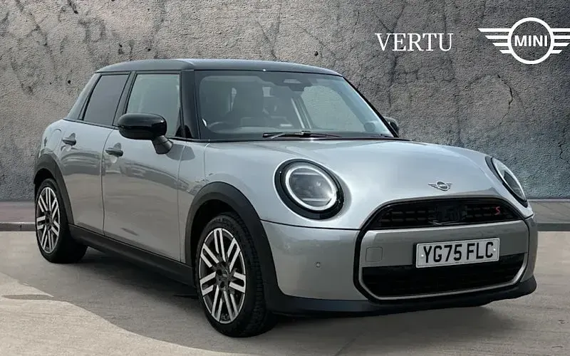 Used Mini Cooper Classic 150 kW (204 HP) 2026 Hatchback