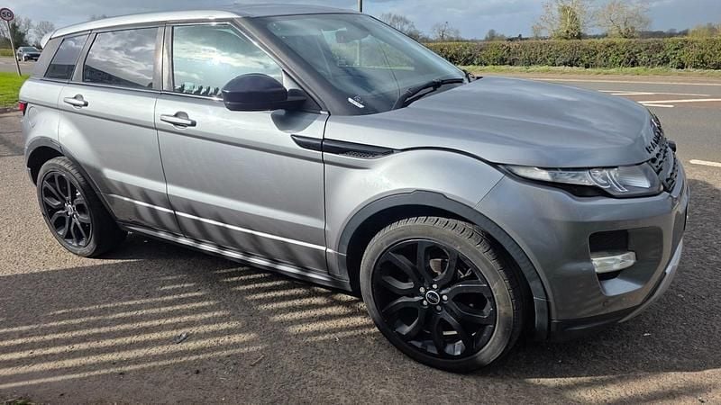 Used Land Rover Range Rover evoque Dynamic 190 HP (139 kW) 2014 Grey SUV