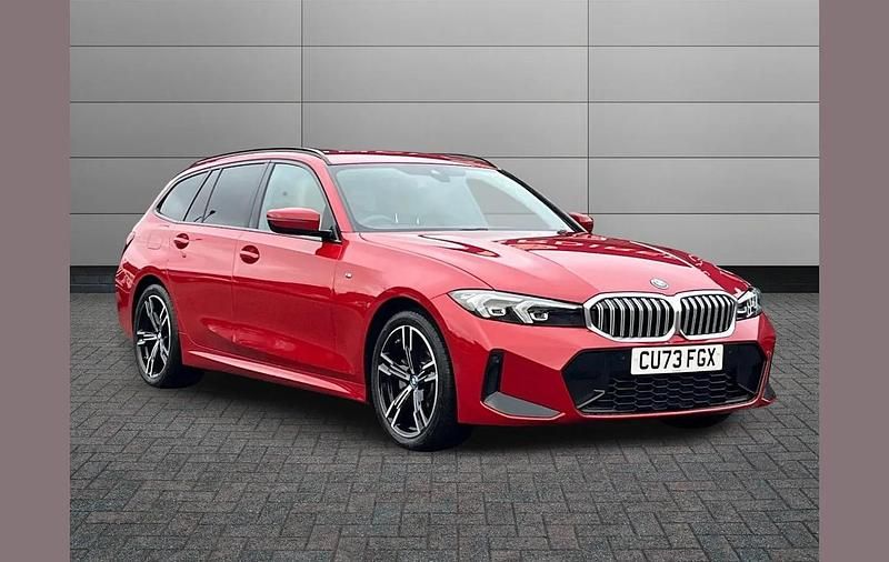 Used BMW 330e M Sport 288 HP (211 kW) 2023 Red Estate