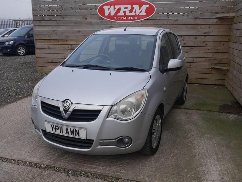 Used Vauxhall Agila S 65 HP (47 kW) 2011 Silver MPV