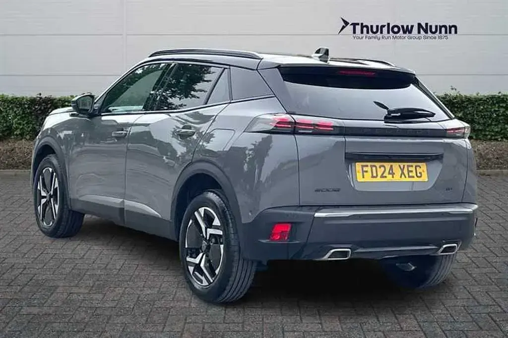 Used Peugeot 2008 GT 130 HP (95 kW) 2024 Grey SUV
