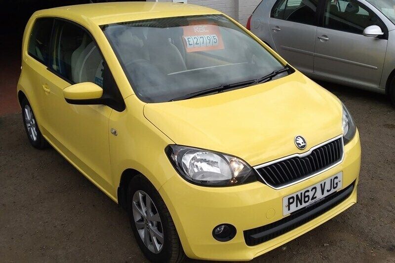 Yellow Used 2012 Skoda Citigo Elegance Hatchback | £2,995 (Fair price) - Image 1/1