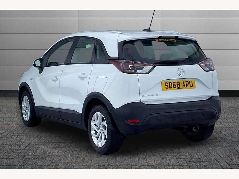 Used Vauxhall Crossland X 83 HP (61 kW) 2018 White SUV