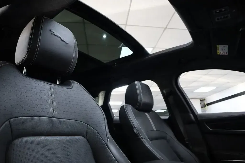 Usado Jaguar F-Pace R-Dynamic 2021 Preto SUV