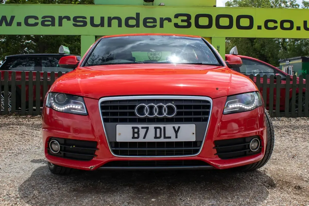 Used Audi A4 S-Line 143 HP (105 kW) 2010 Red Sedan