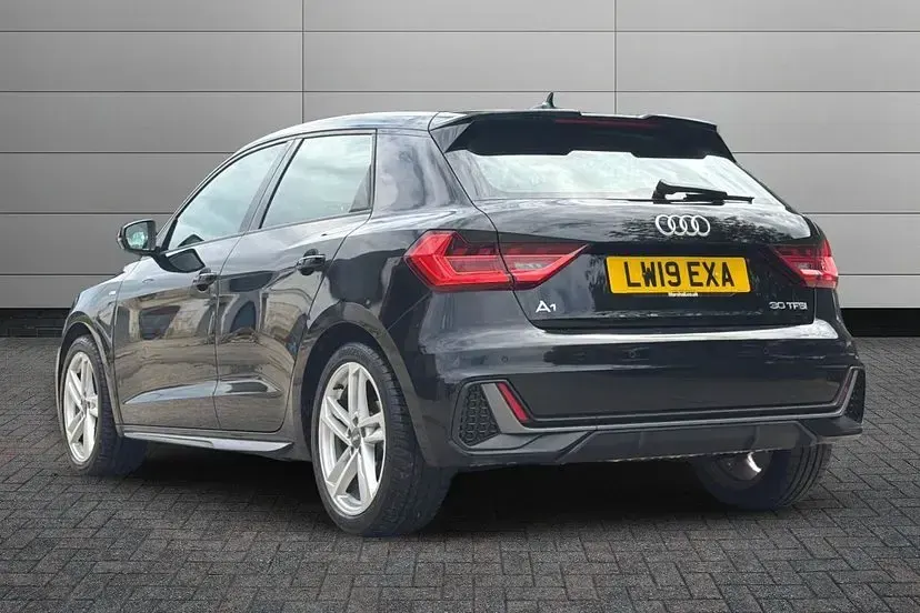 Used Audi A1 Sportback S-Line 114 HP (83 kW) 2019 Mythos black Hatchback