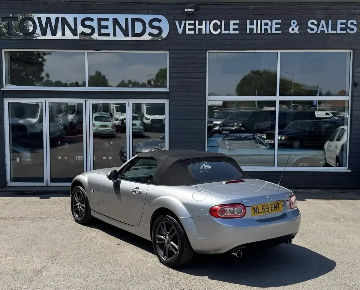 Used Mazda MX5 126 HP (92 kW) 2009 Silver Cabriolet