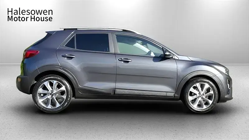 Usado Kia Stonic 118 CV (86 kW) 2019 Gris SUV