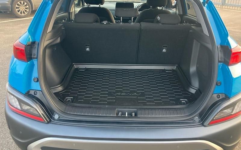 Used Hyundai Kona Premium 141 HP (103 kW) 2022 Blue SUV