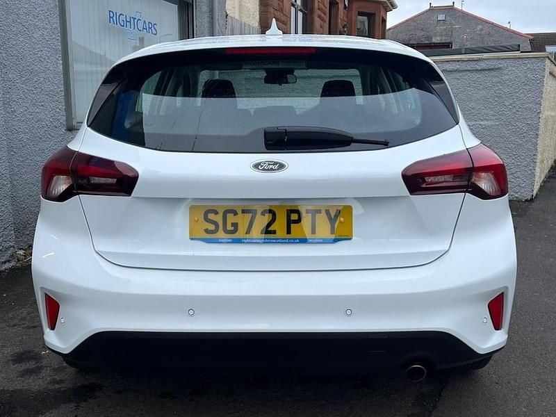 Used Ford Focus Zetec 2022 White Hatchback