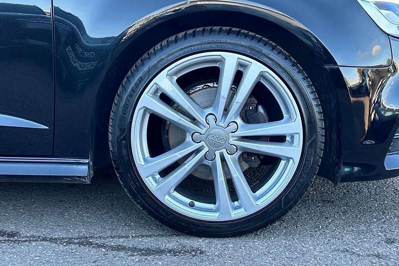 Used Audi A3 S-Line 148 HP (108 kW) 2019 Black Hatchback