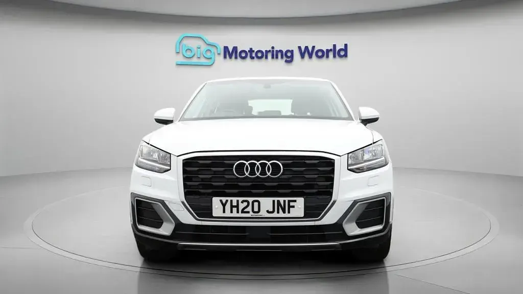 Used Audi Q2 Sport 116 HP (85 kW) 2020 White SUV