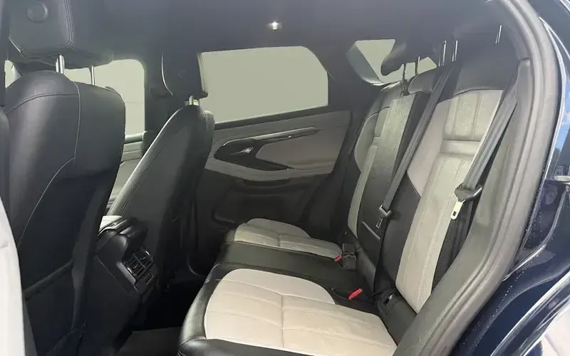 Used Land Rover Range Rover evoque R-Dynamic 207 HP (152 kW) 2023 SUV