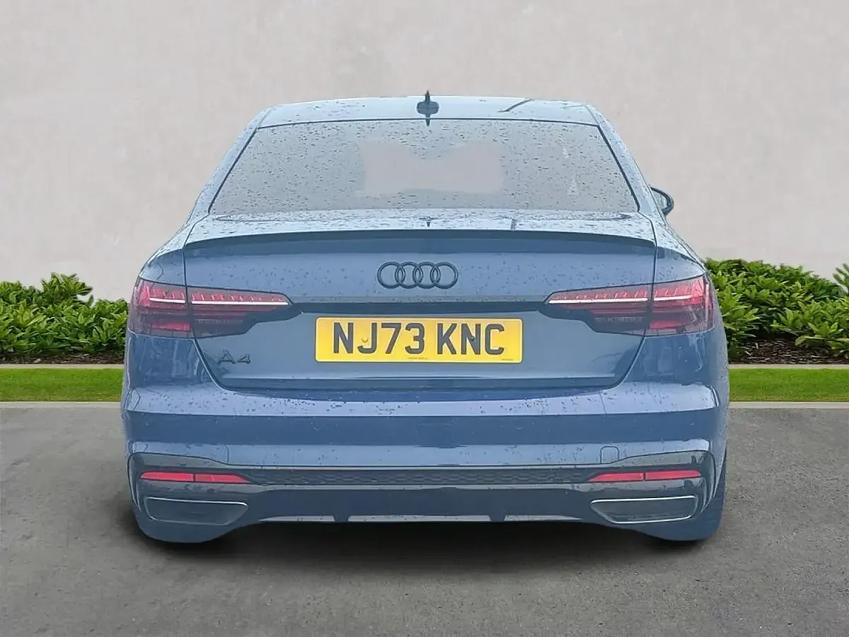 Used Audi A4 Black Edition 163 HP (119 kW) 2023 Blue