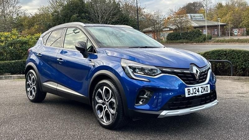 Blue/black Used 2024 Renault Captur Techno SUV | £18,449 (Fair price) - Image 1/1