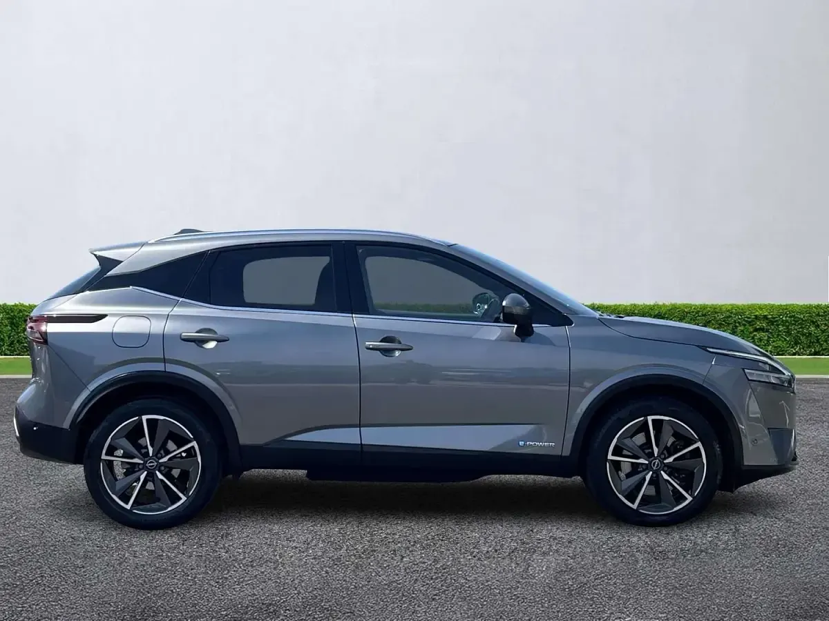 Used Nissan Qashqai Tekna 190 HP (139 kW) 2023 Grey SUV
