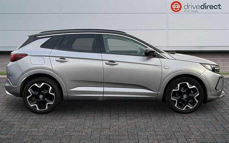 Used Vauxhall Grandland X Elite 131 HP (96 kW) 2021 Grey SUV