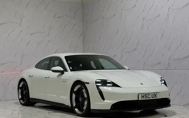 Used Porsche Taycan 389 kW (530 HP) 2023 Sedan