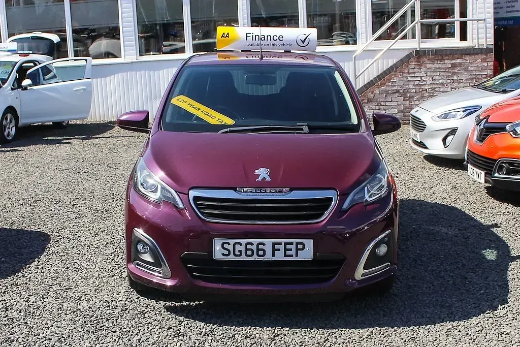 Second-hand Peugeot 108 Allure 82 CP (60 kW) 2016 Mov Hatchback
