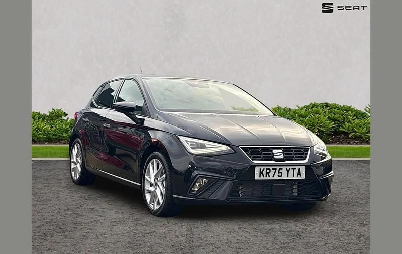 Black New 2025 Seat Ibiza FR Hatchback | £16,995 (Fair price) - Image 1/4