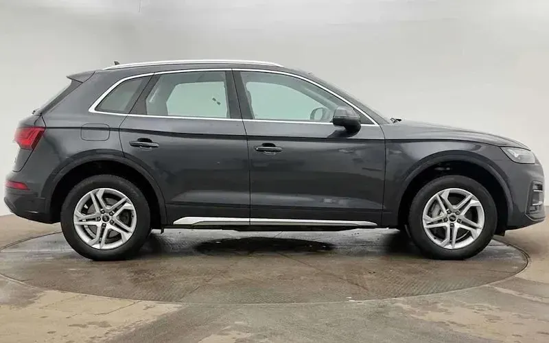 Used Audi Q5 Sport 299 HP (219 kW) 2023 Grey SUV