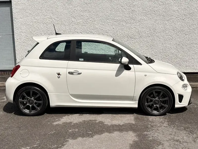 Used Abarth 595 145 HP (106 kW) 2019 White Hatchback