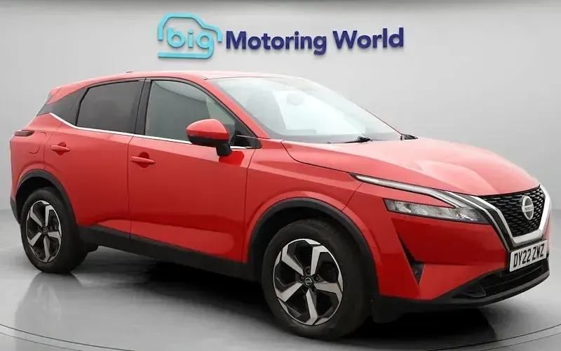 Used Nissan Qashqai N-Connecta 140 HP (102 kW) 2022 SUV