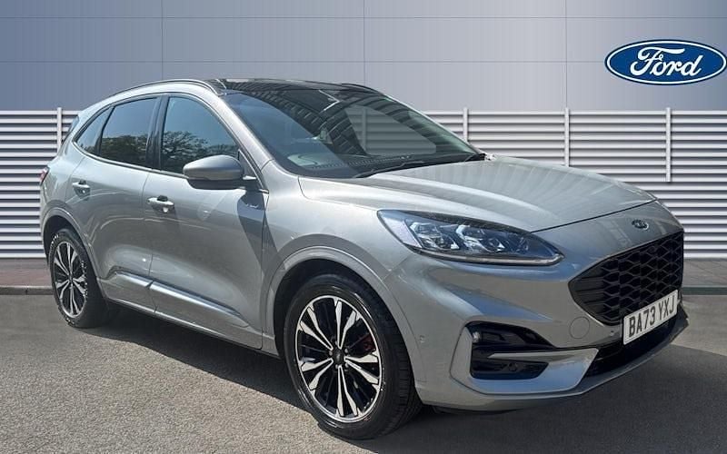 Second-hand Ford Kuga ST-Line X 150 CP (110 kW) 2023 SUV