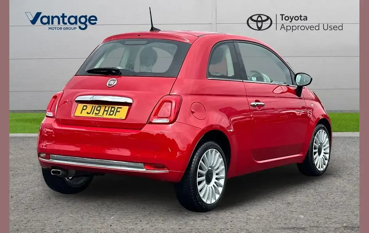 Used Fiat 500 Lounge 69 HP (50 kW) 2019 Red Hatchback