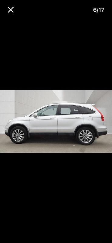 Used Honda CR-V ES 2011 Silver SUV