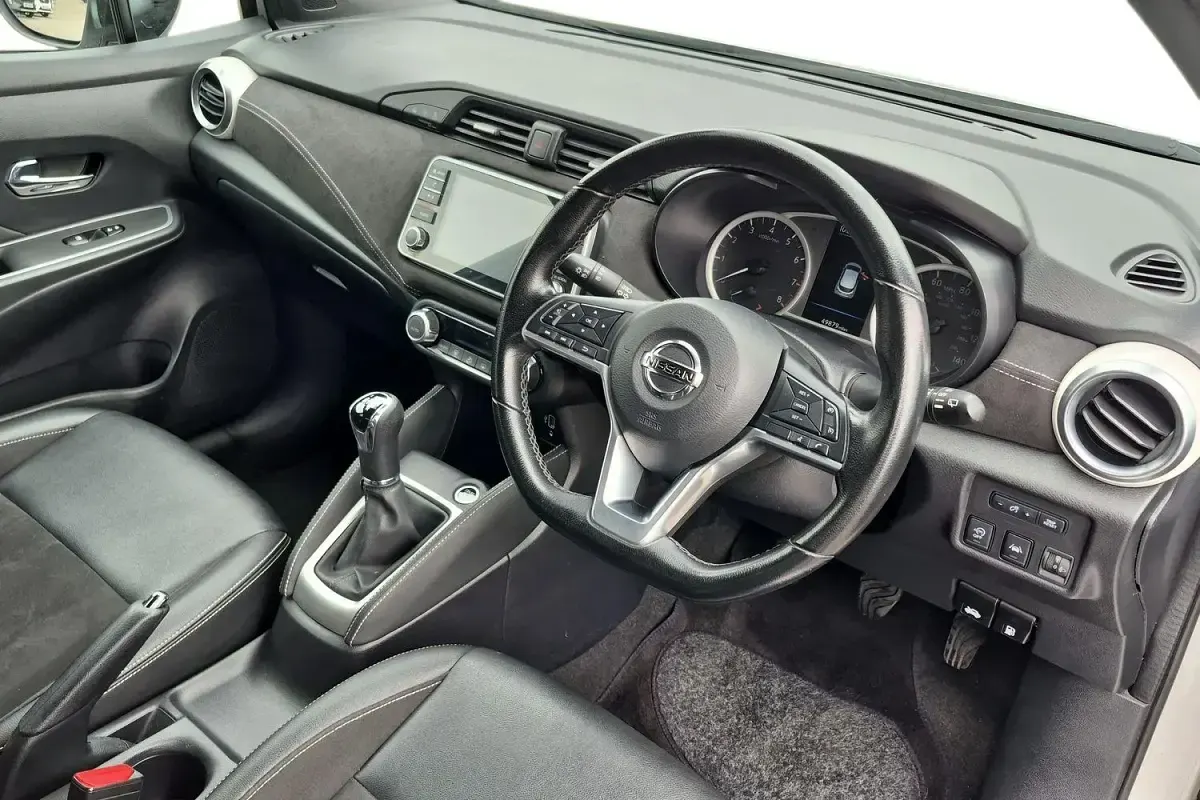 Used Nissan Micra S 92 HP (67 kW) 2023 Silver Hatchback